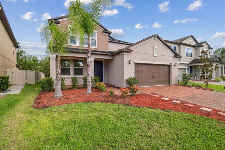 Property Photo:  6237 English Hollow Road  FL 33647 
