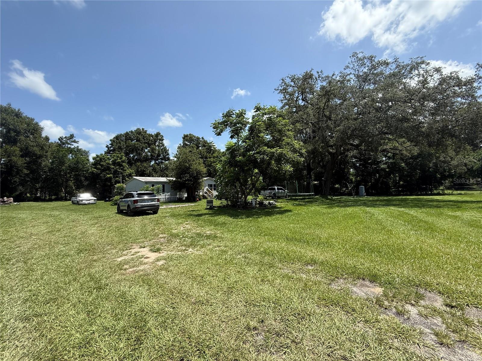 Property Photo: 39605 Drew Drive FL 33525