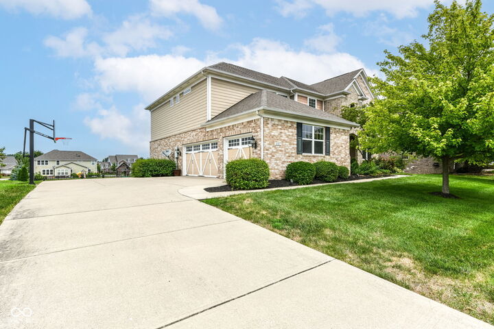 Property Photo:  4182 Kattman Court  IN 46074 