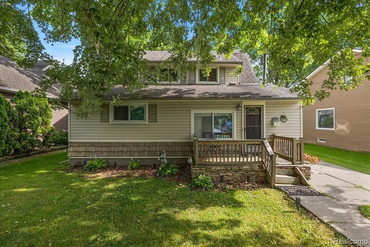Property Photo: 38292 Murdick Drive MI 48047 4250