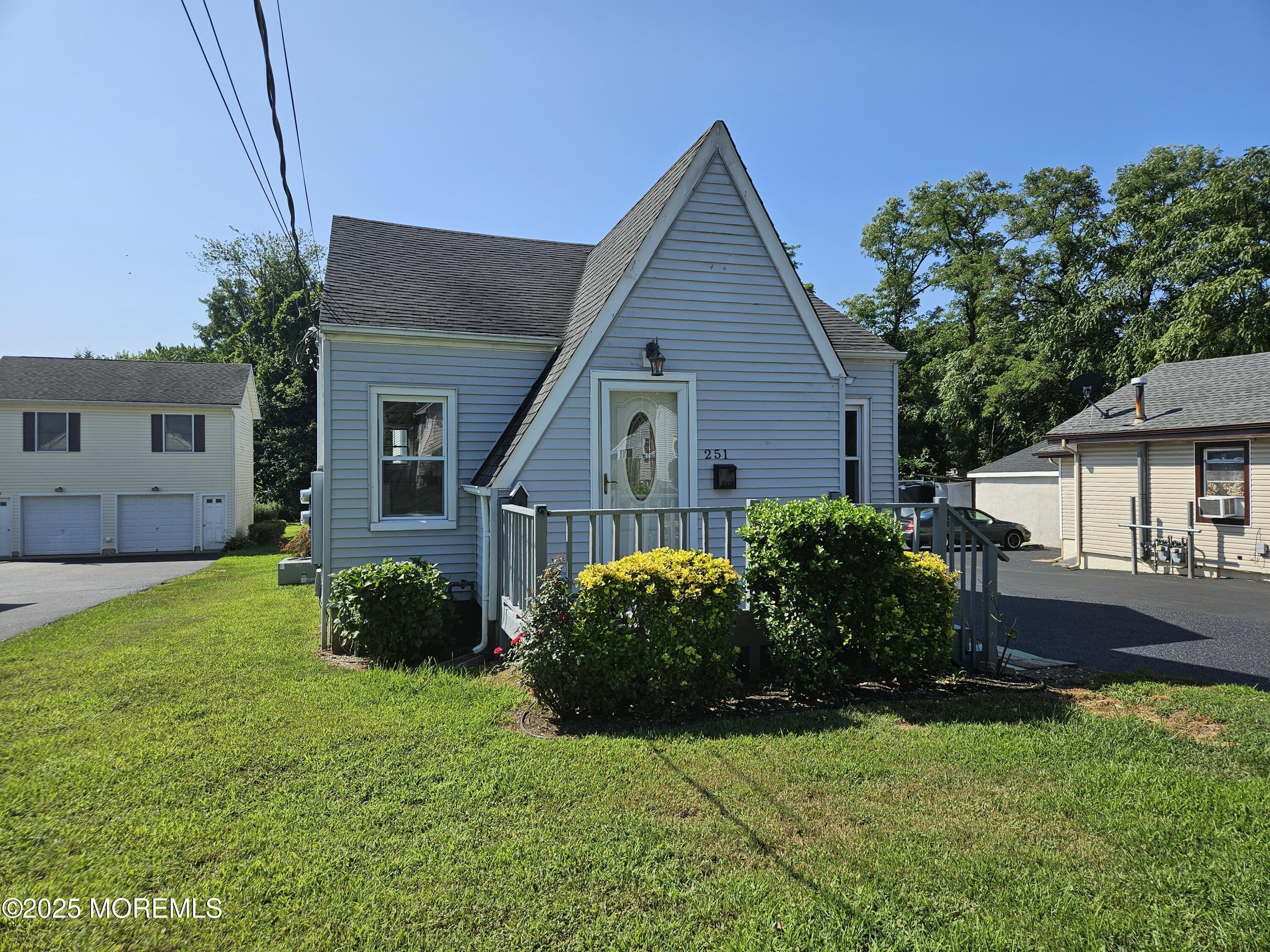 Property Photo: