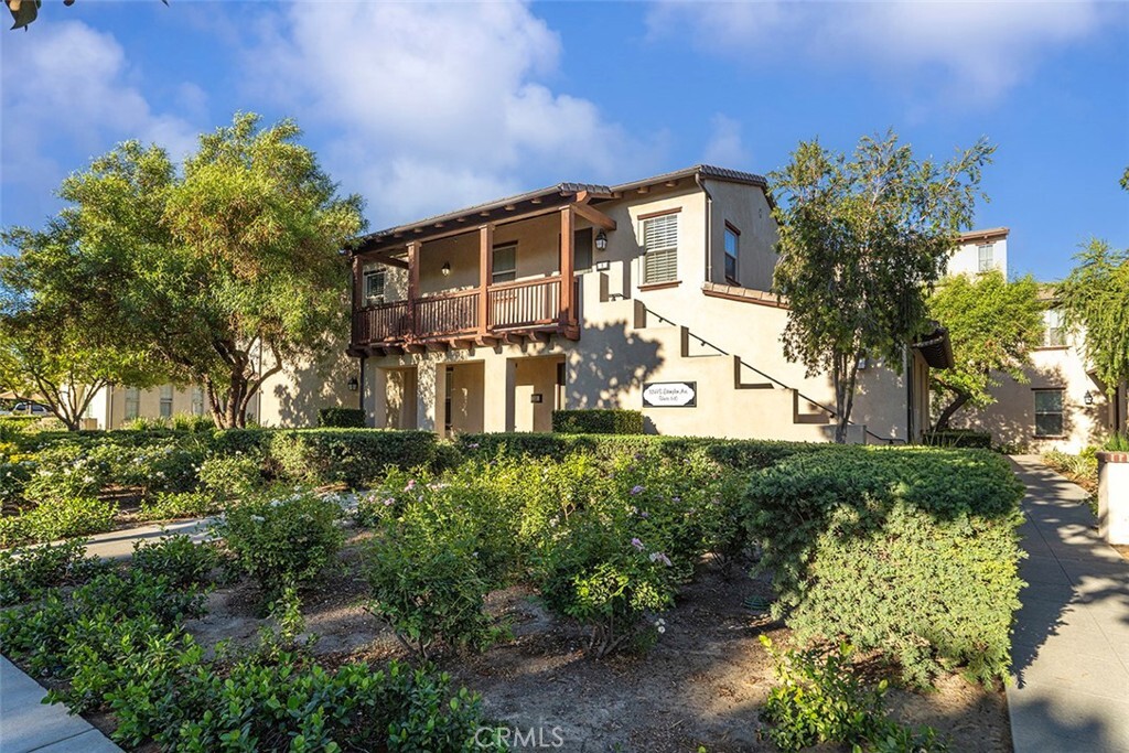 Property Photo:  3249 S Edenglen Avenue 9  CA 91761 
