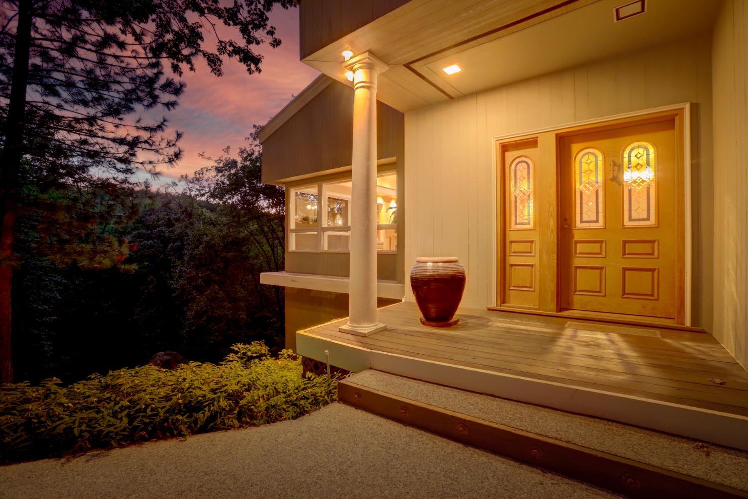 Property Photo: 13118 Cement Hill Road CA 95959