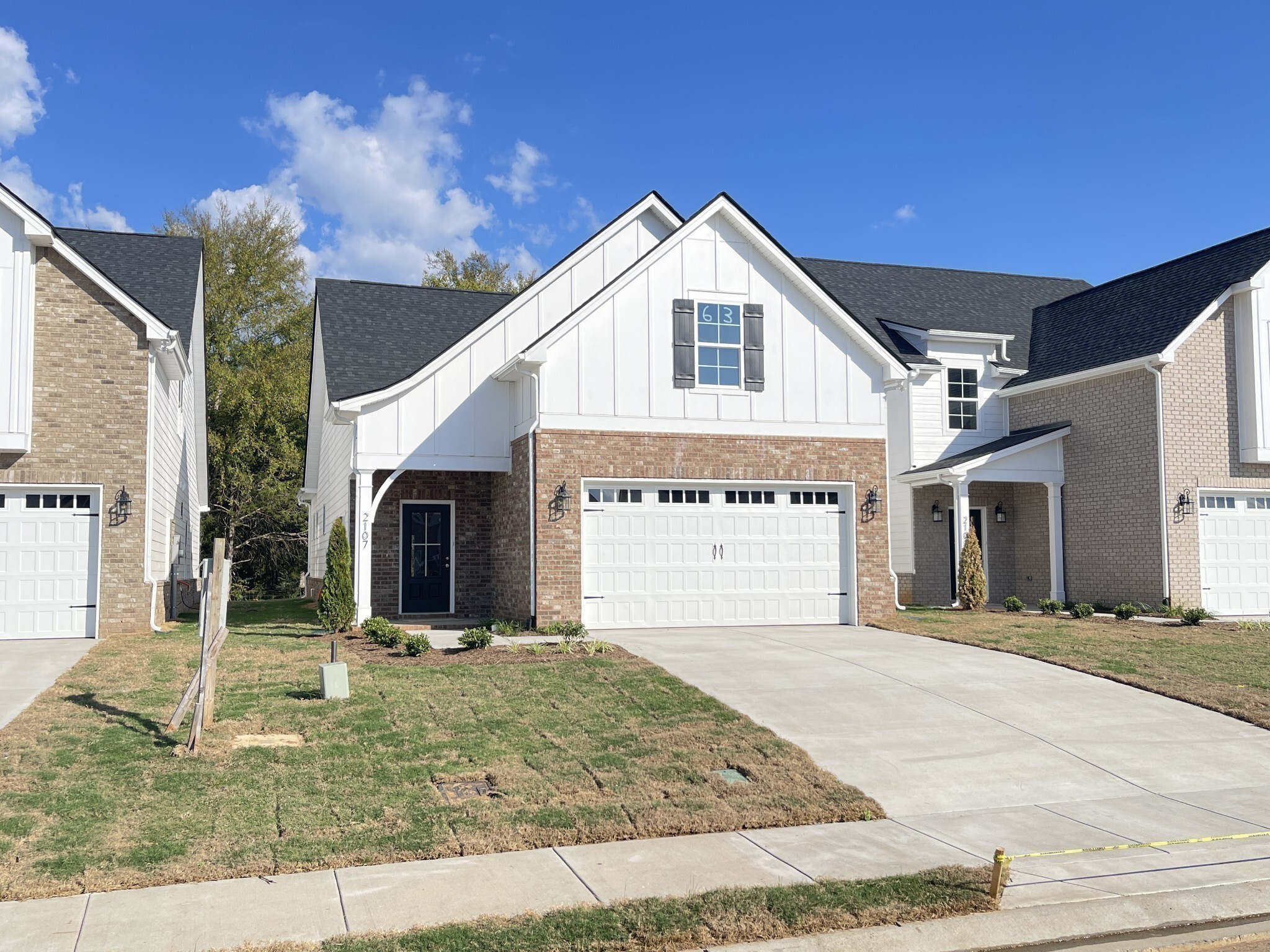 Property Photo: 2203 Barringer Ln TN 37128
