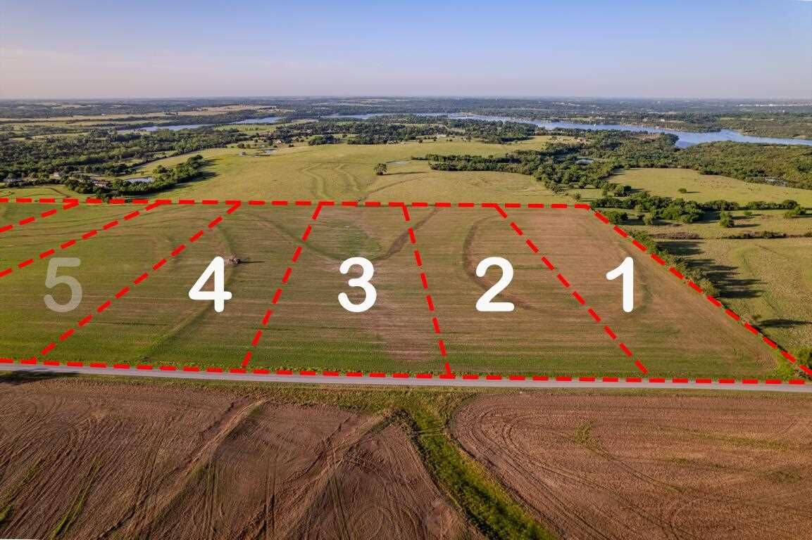 Property Photo:  Tr. 4, 4000 Blk E Hubbard Rd.  OK 74604 