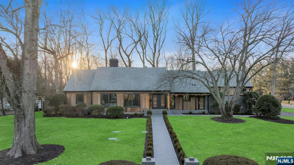 Property Photo:  648 Wishing Well Road  NJ 07481 
