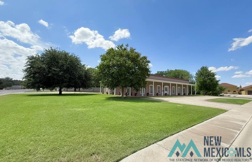 Property Photo: 1531 La Vina Court NM 88220