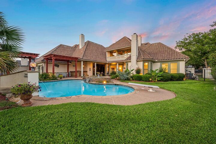 Property Photo:  5404 Miramar Lane  TX 76034 