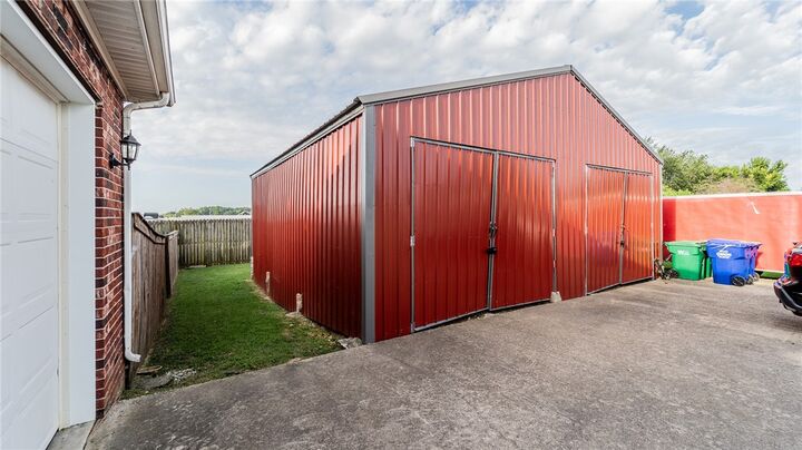 Property Photo: 1705 Billie Acres Place AR 72745