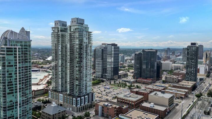 Photo de la propriété:  1122 3 Street SE 2702  AB T2G 1H7 