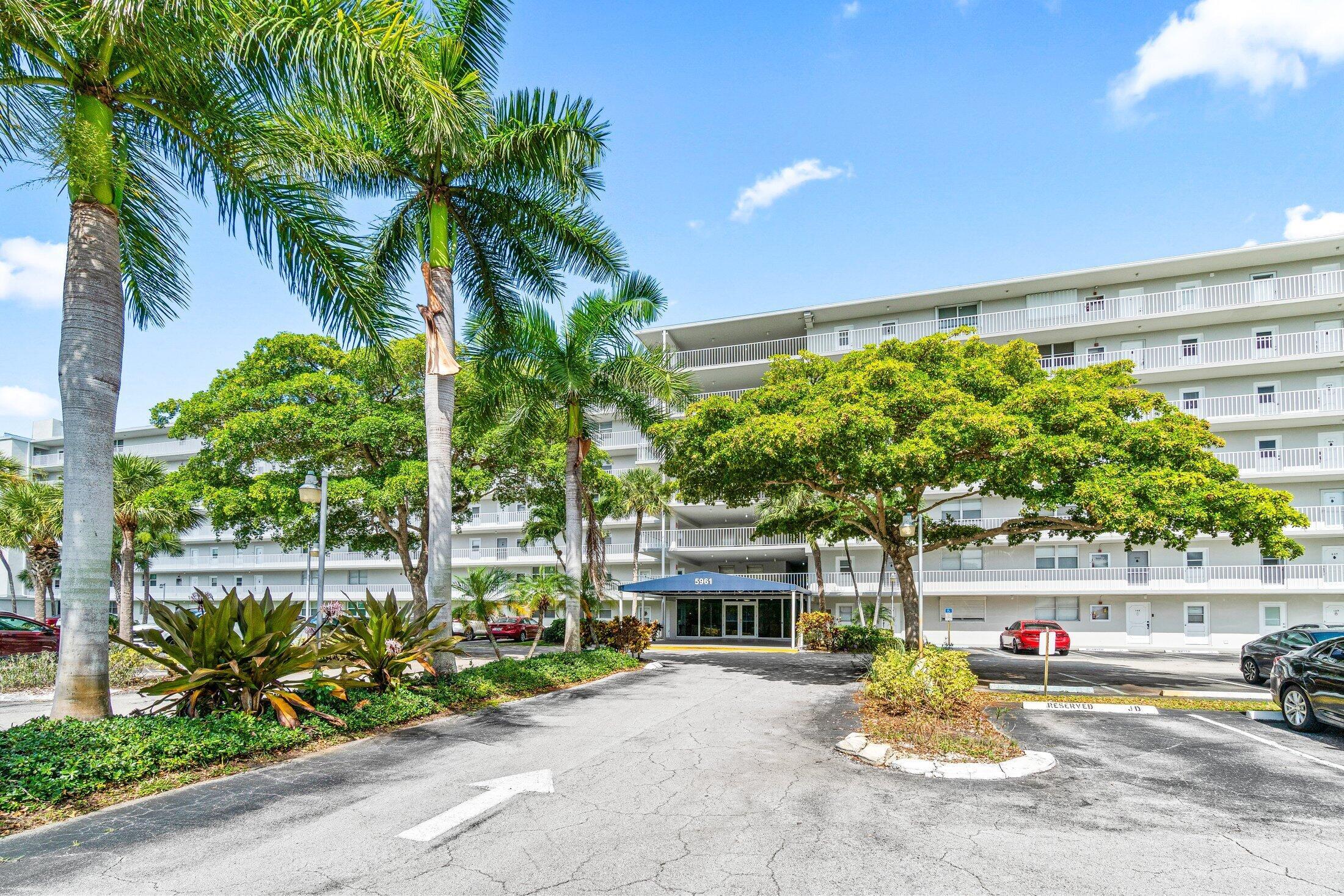 Property Photo: 5961 NW 2nd Avenue Ph-E FL 33487