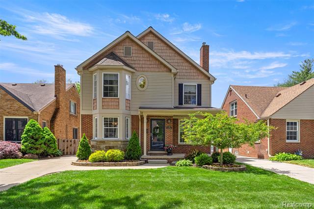 903 N Vernon Street  Dearborn MI 48128 photo