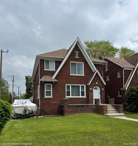 Property Photo: 5814 Chalmers Street MI 48213