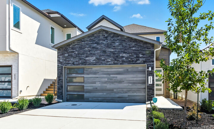 Property Photo: 20675 Huebner Rd Unit 522 TX 78258