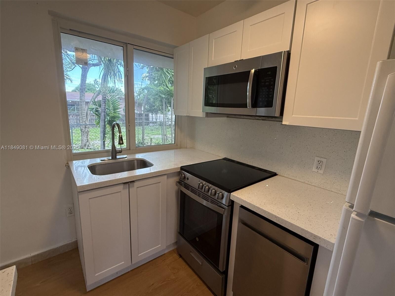 Property Photo: 1205 SW 13th St 1205A FL 33145