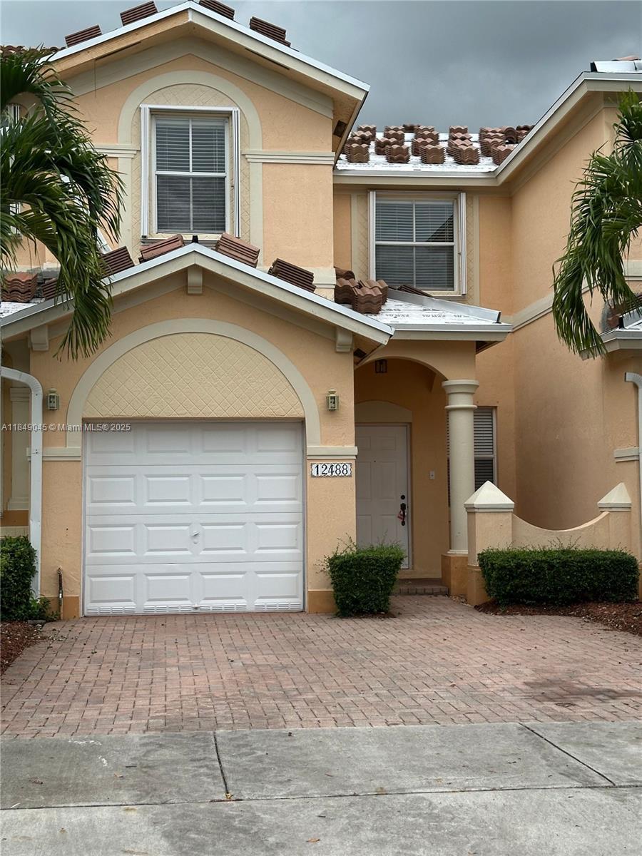 Property Photo: 12488 SW 126th Ave FL 33186