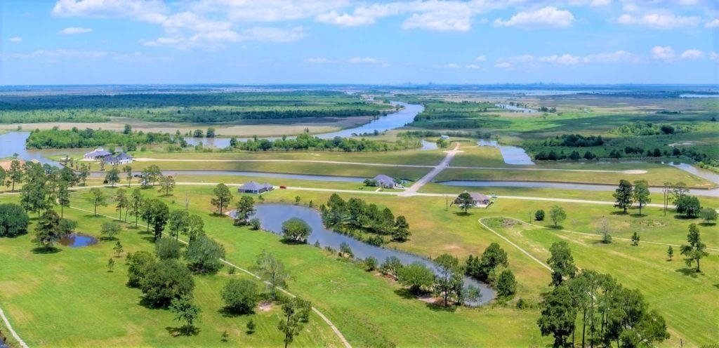 Property Photo: 15200 Grace Circle TX 77705