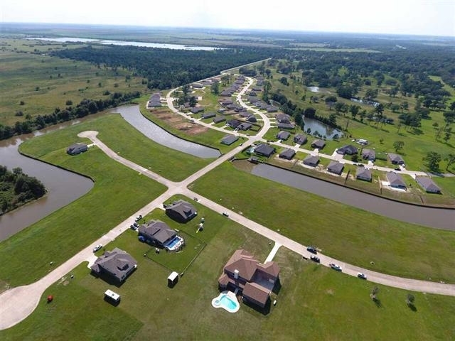 Property Photo: 1335 Alice Lane TX 77705