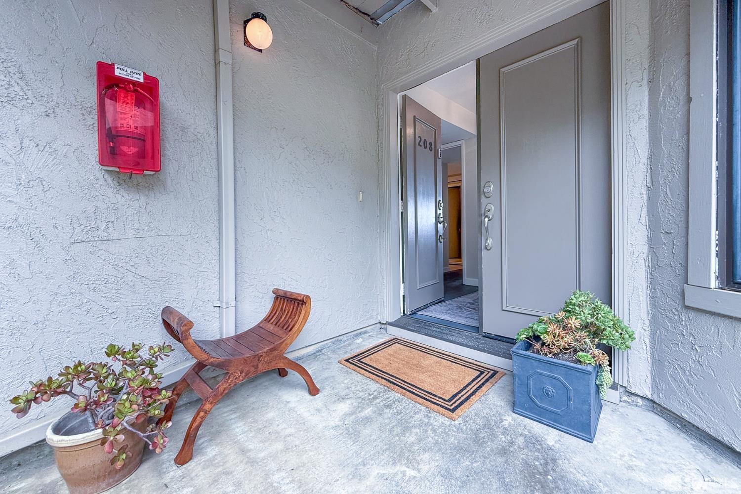 Property Photo: 208 Palmetto Avenue CA 94044