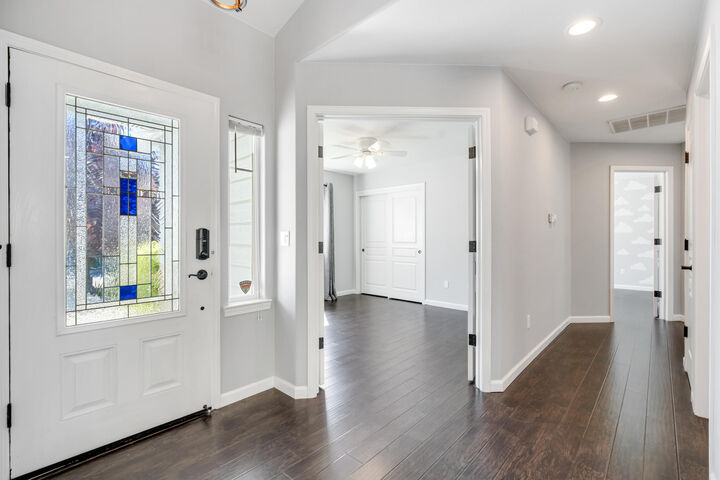 Property Photo: 620 Valleybrook Drive CA 96003