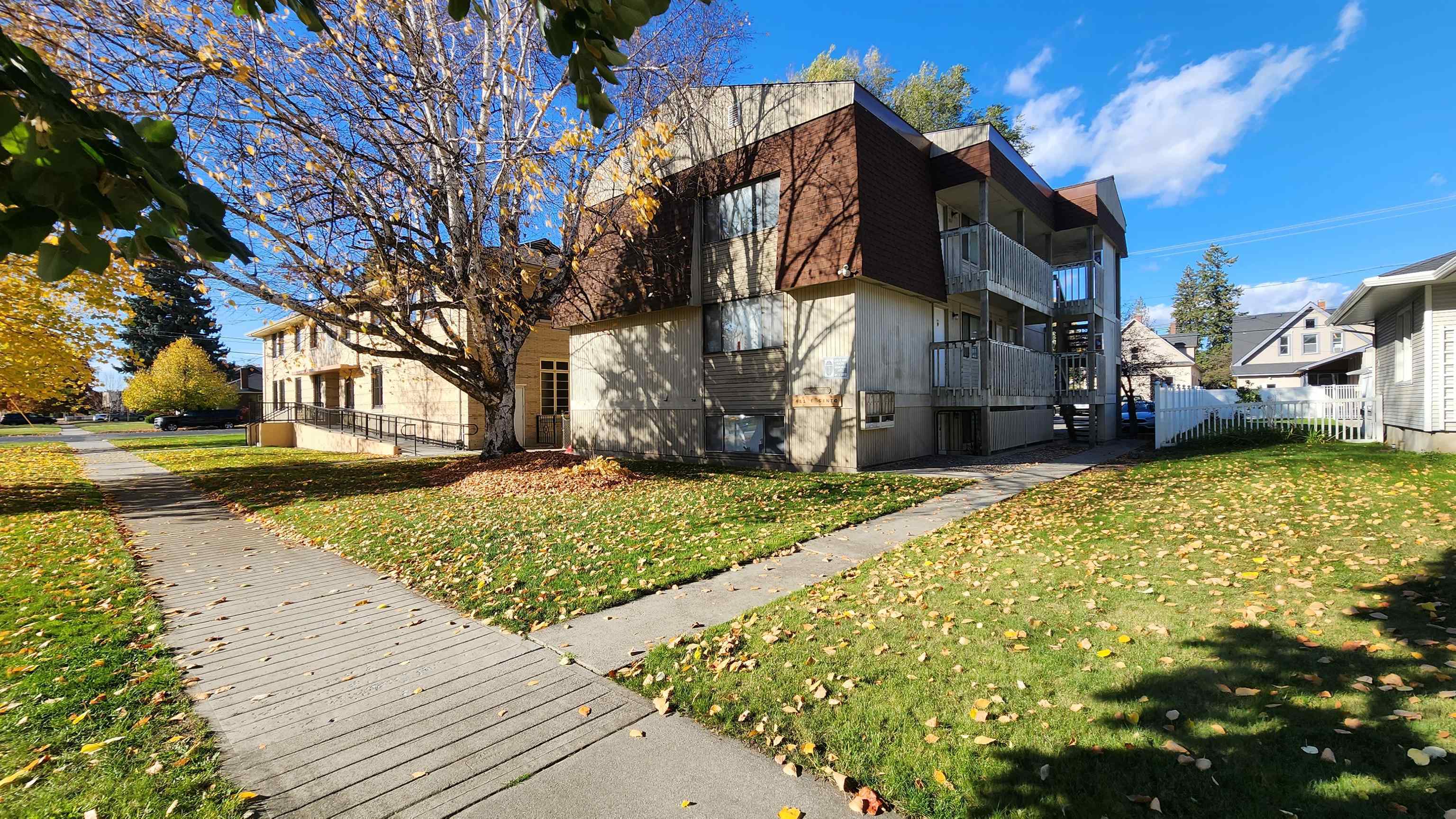 Property Photo: 411 E Sinto Ave WA 99202
