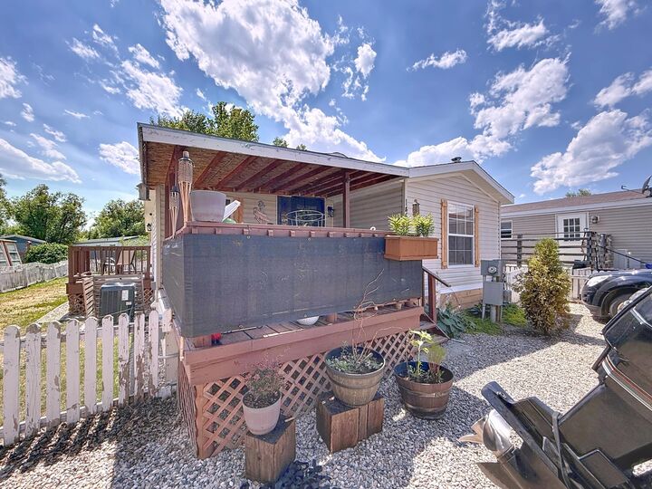 Property Photo: 145 Flagstaff Way WY 82834