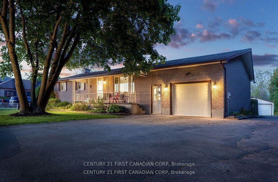 Photo de la propriété: 9776 Tower Road ON N5P 3S7