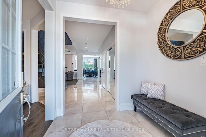 Property Photo: 26 Catchfly Crescent ON L6P 2H8
