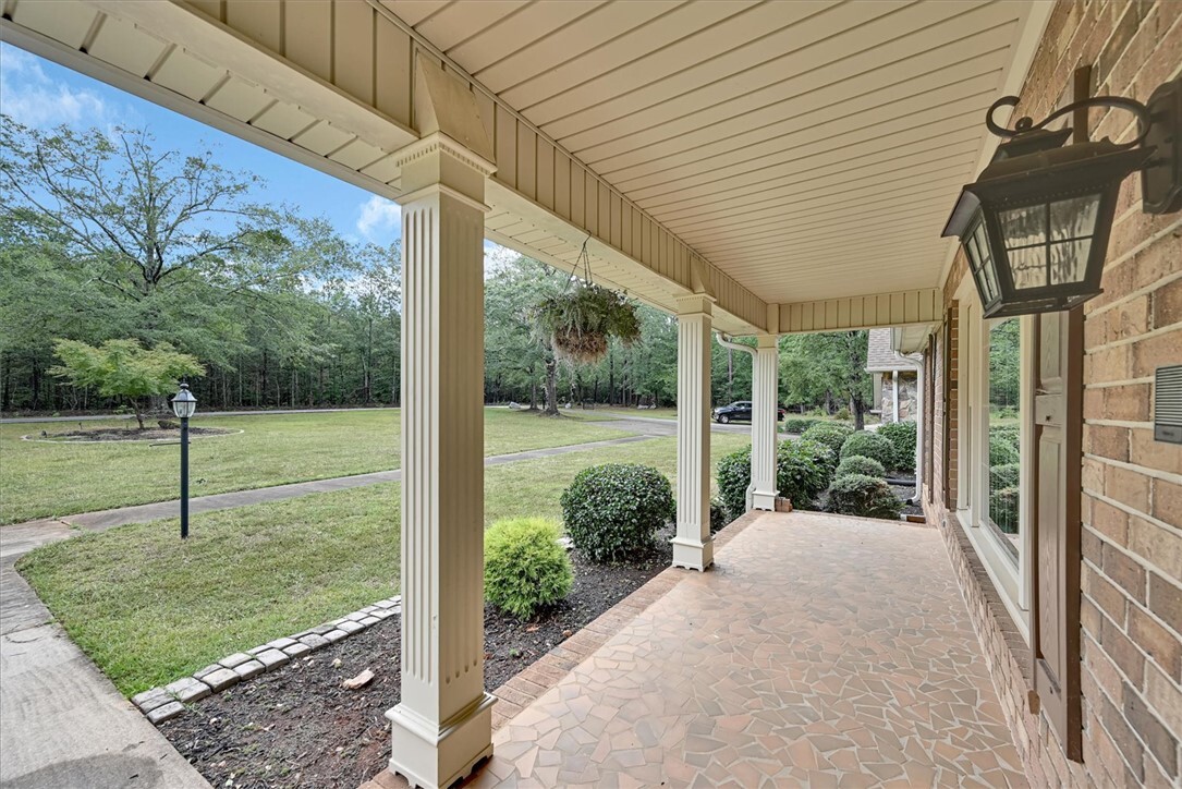 Property Photo: 213 Guthrie Road SC 29627