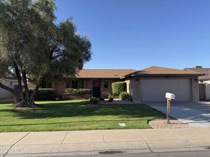 905 W Mission Drive  Chandler AZ 85225 photo