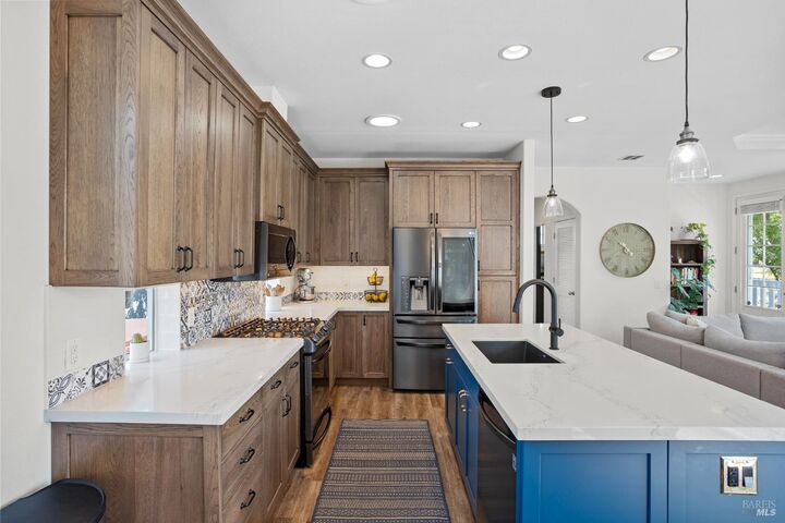 Property Photo: 239 Teton Court CA 94903