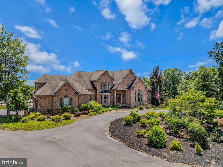Property Photo: 420 Lawyer Lane WV 25411