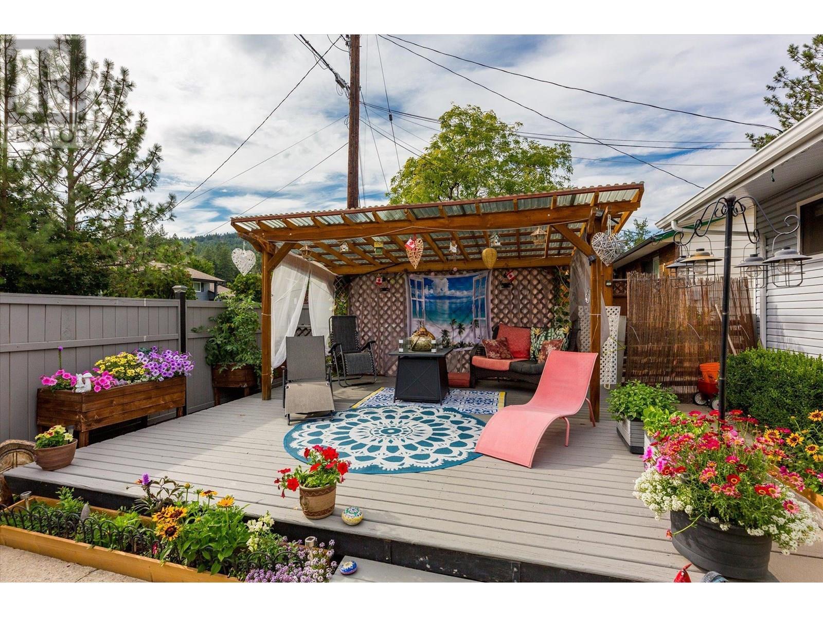3273 McLeod Road  West Kelowna BC V4T 1A9 photo