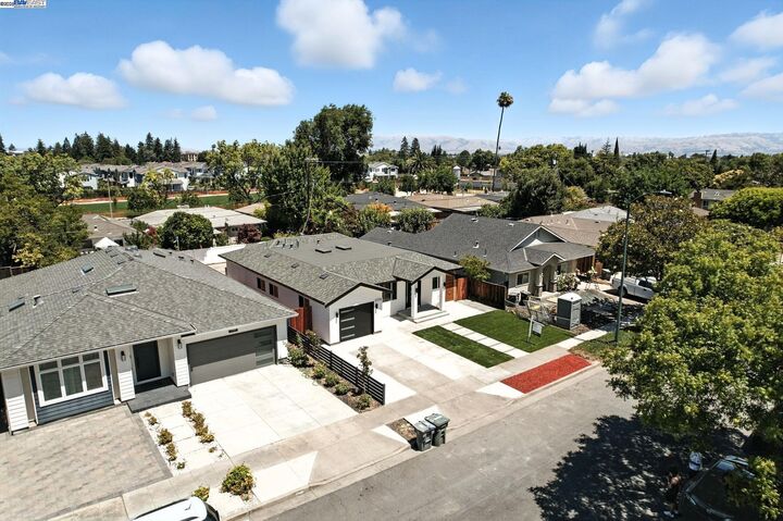 Property Photo: 1173 Myrtle Dr CA 94086