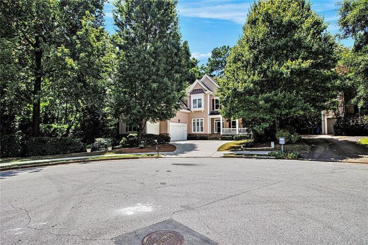 Property Photo: 3698 Lakeview Drive GA 30084