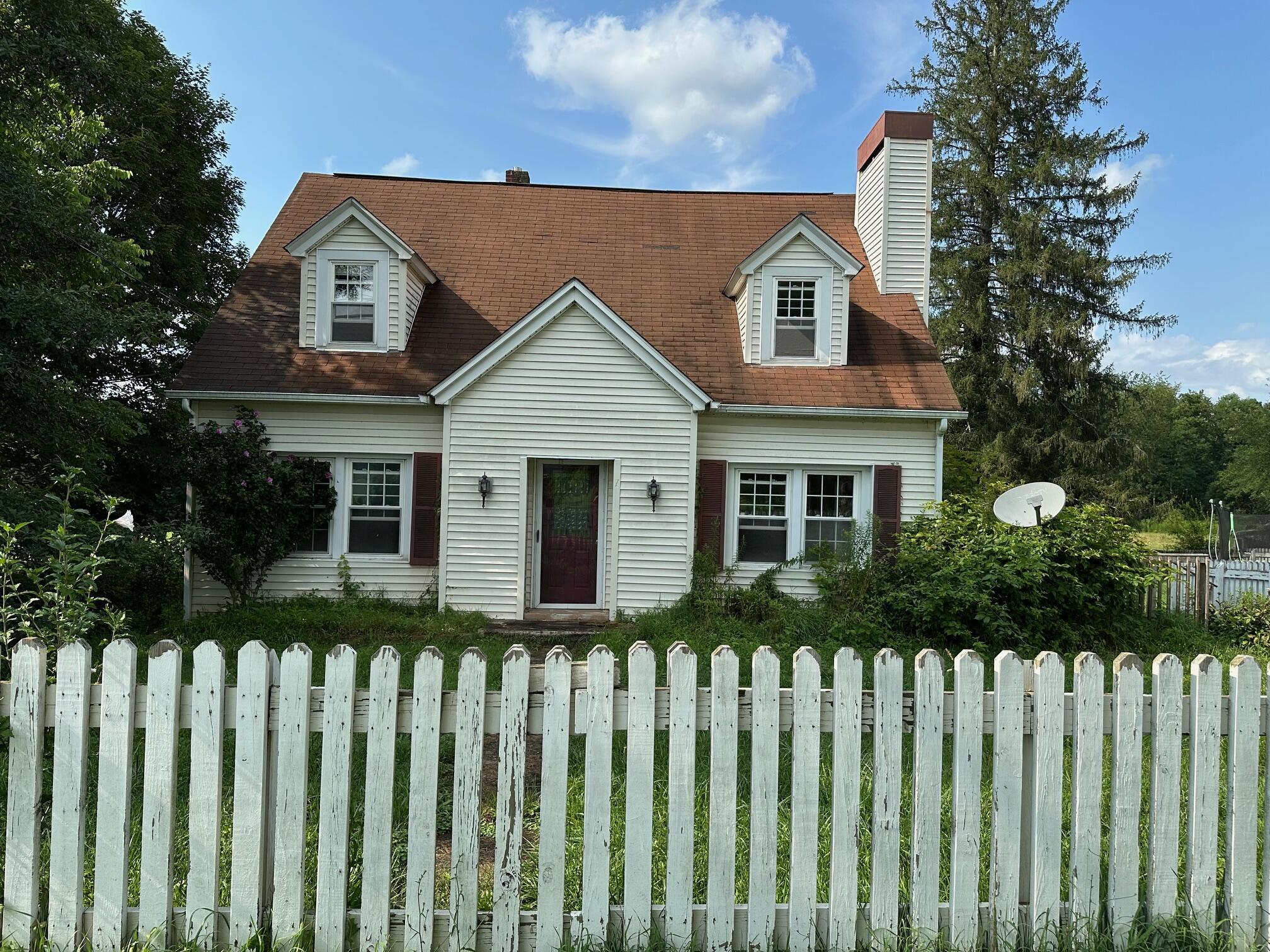 Property Photo:  6923 Shoestring Trl  WV 24991 