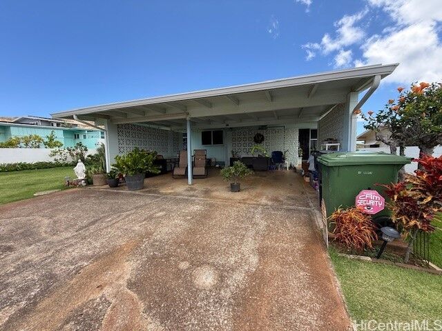 7247 Nohili Street  Honolulu HI 96825 photo
