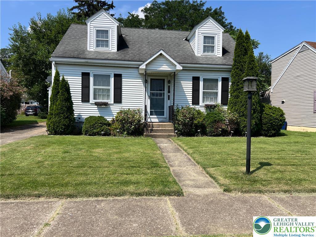 Property Photo:  2229 Worthington Avenue  PA 18017 