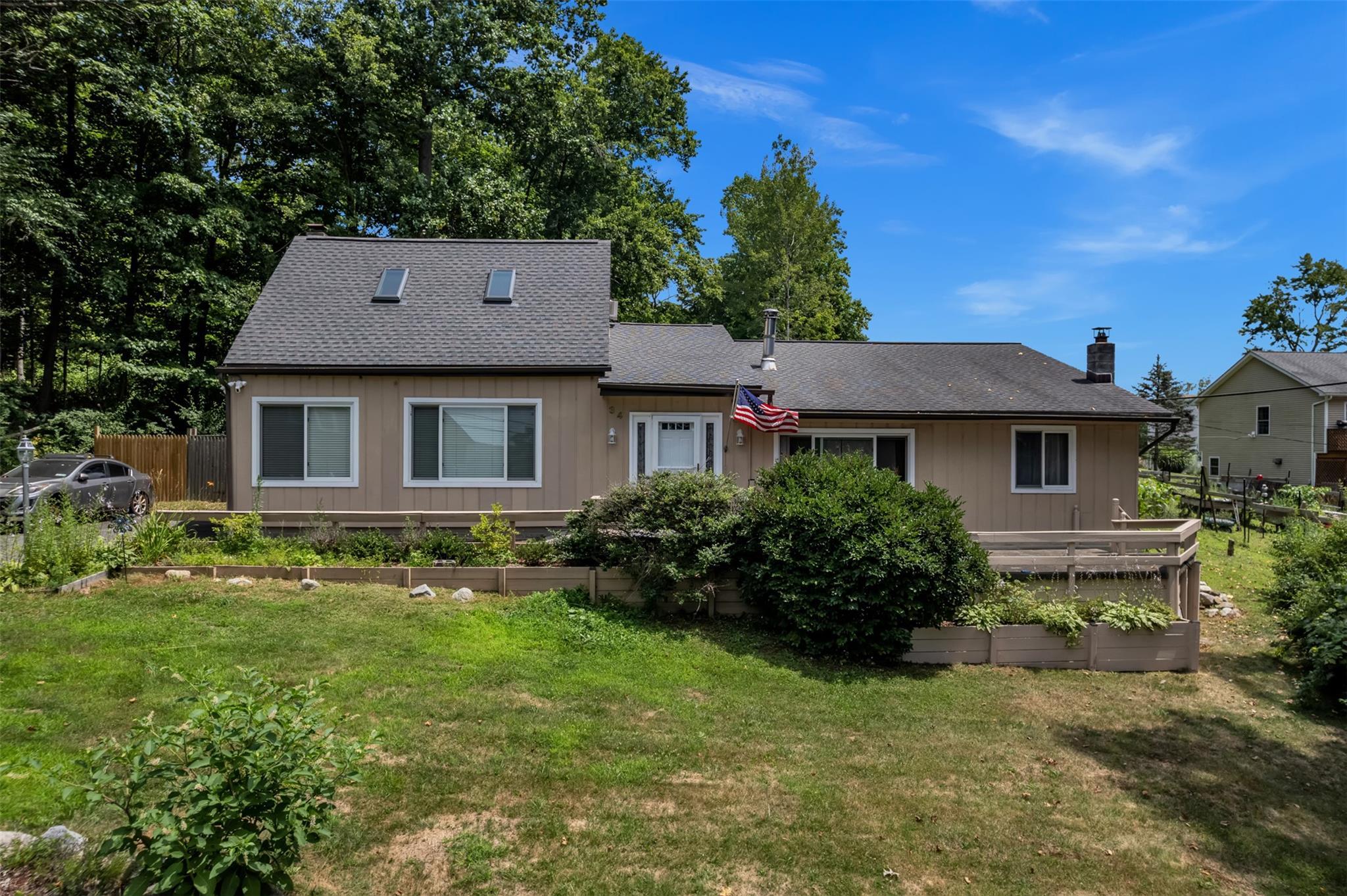 Property Photo:  34 Hudson View Drive  NY 10579 