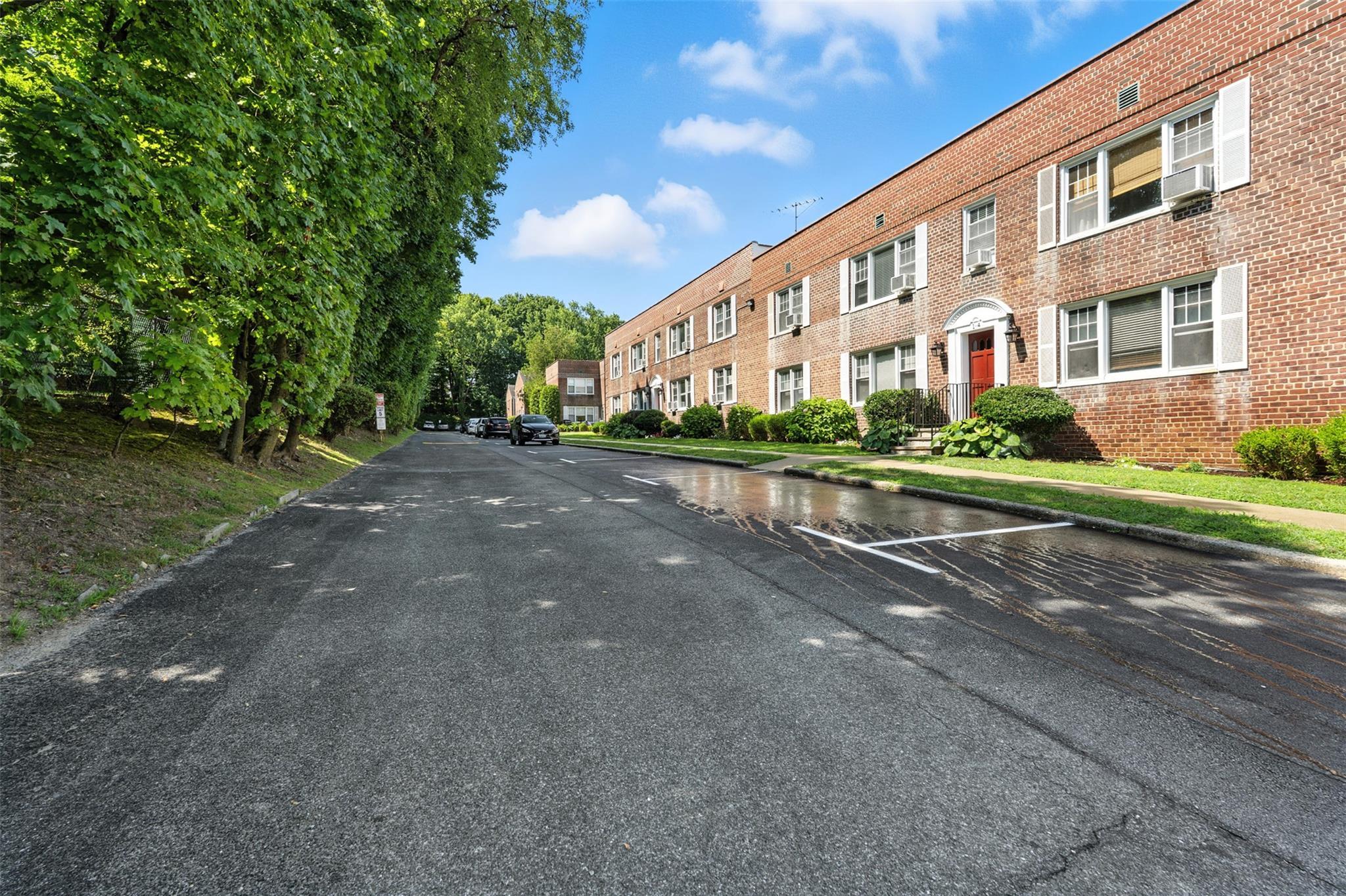 Property Photo: 14 Soundview Avenue 8 NY 10606