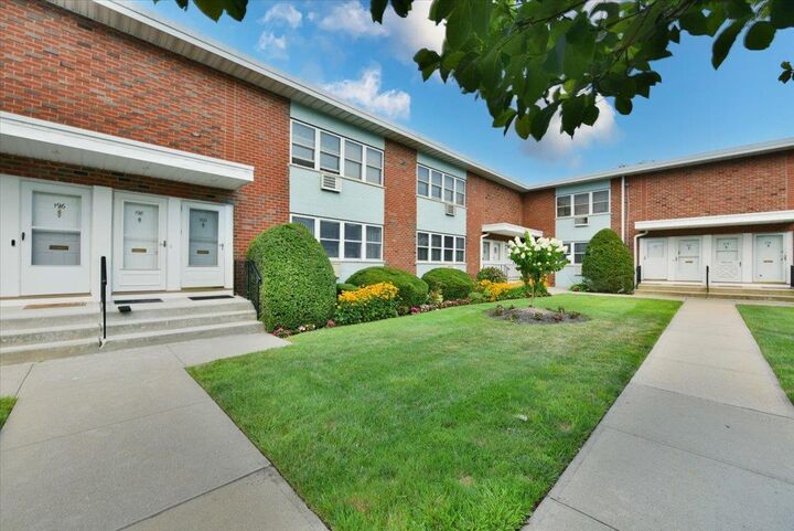 Property Photo:  200 Farber Drive 200  NY 11704 