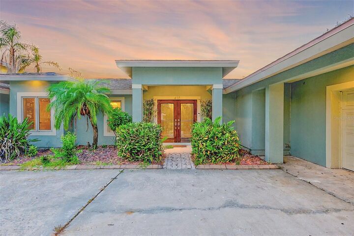 Property Photo: 410 Harbor View Lane FL 33770