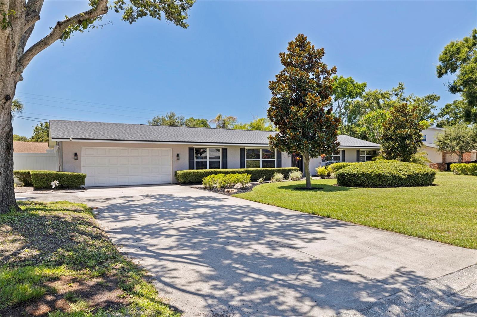 Property Photo: 2390 66th Avenue S FL 33712