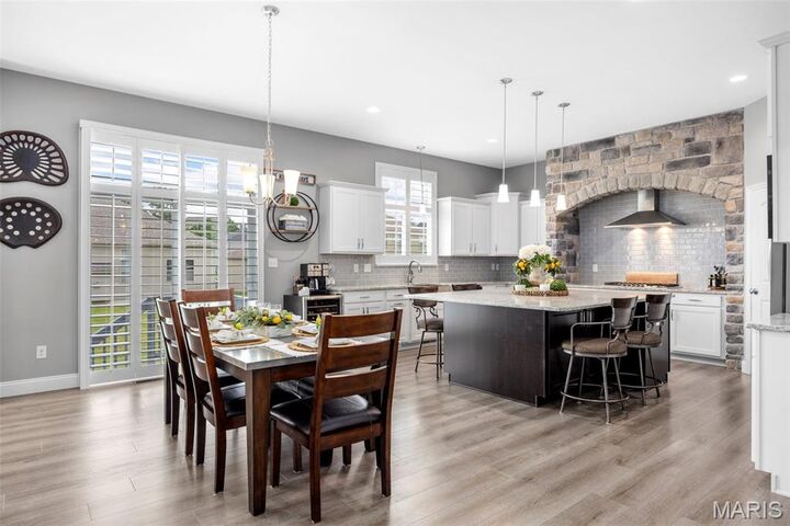 Property Photo:  533 Deer Brook Drive  MO 63366 