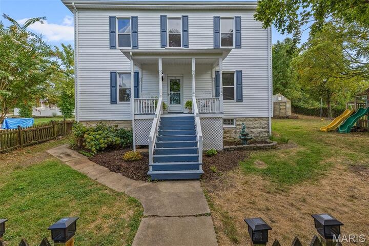 Property Photo: 609 W Clement Street MO 63020