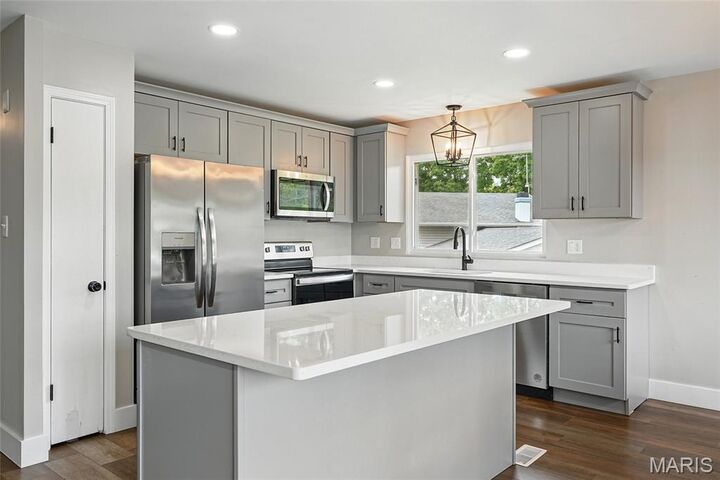 Property Photo:  12241 Rain Hollow Drive  MO 63043 