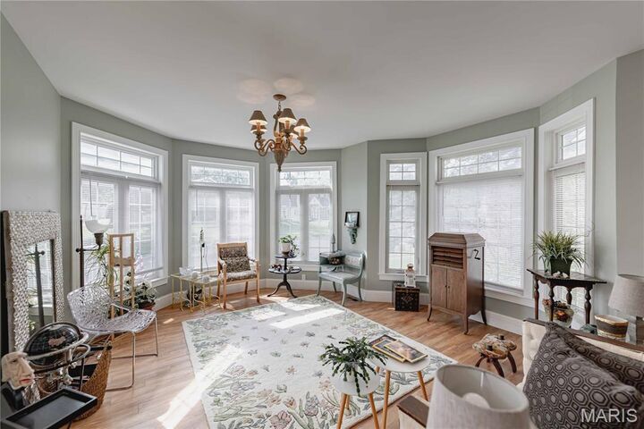 Property Photo: 537 Goethe Avenue MO 63122