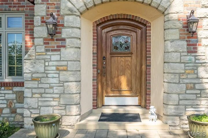 Property Photo: 735 River Hills Drive MO 63026