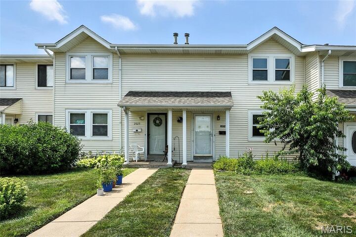 2629 Falcons Way 74  St Charles MO 63303 photo