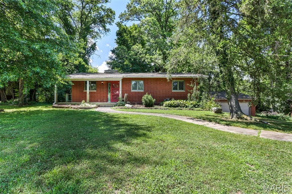 Property Photo:  1514 Weber Drive  IL 62025 